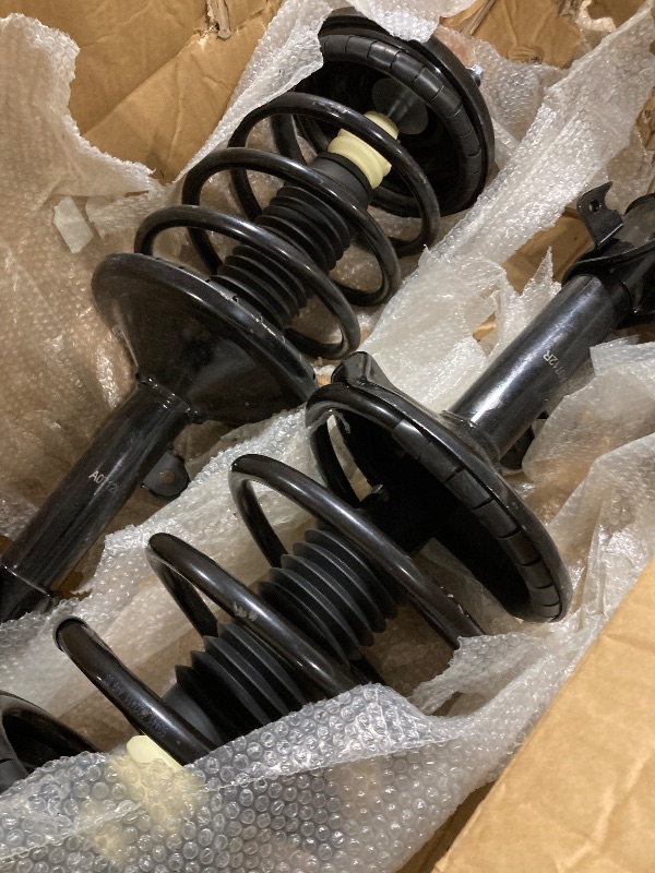 Photo 1 of ** USED ** ?KUIPERAUTO 2PCS Front Shock Absorbers & Coil Spring Assembly Compatible for Honda Pilot 03-08,Compatible for Acura MDX AWD 01-02 Replacement Struts Assembly 171451 171452 181451 181452