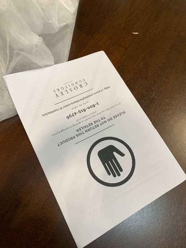 Photo 1 of  **SOLD AS IS/NO REFUND** retail:$600
Crosley Furniture Shelby 5-Piece Traditional Round Dining Table Set for 4, Distressed White