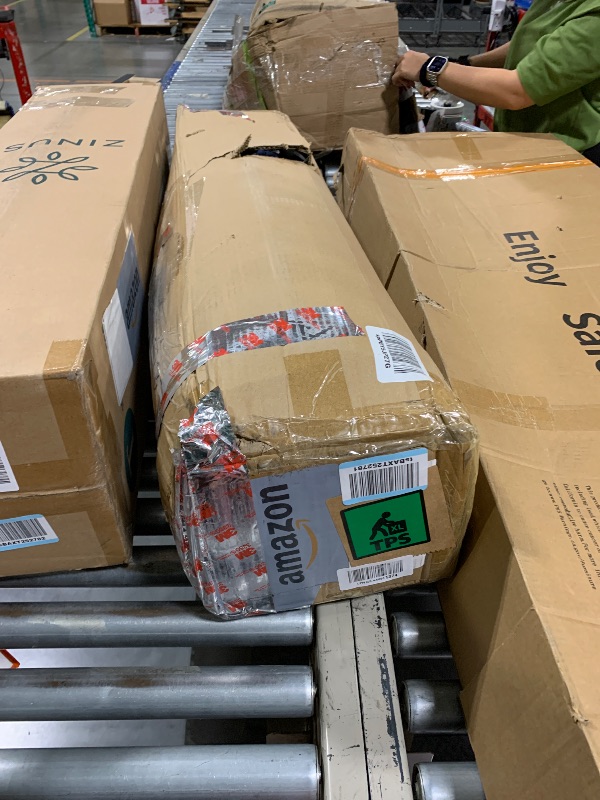 Photo 1 of ** missing bag**
ABORON Oversized XXL Folding Camping Cot W/Mat for Adults, 78" L x 32" W x 18" H Heavy Duty Outdoor Bed with Carry Bag,1200 D Layer Oxford Travel Camp Cots