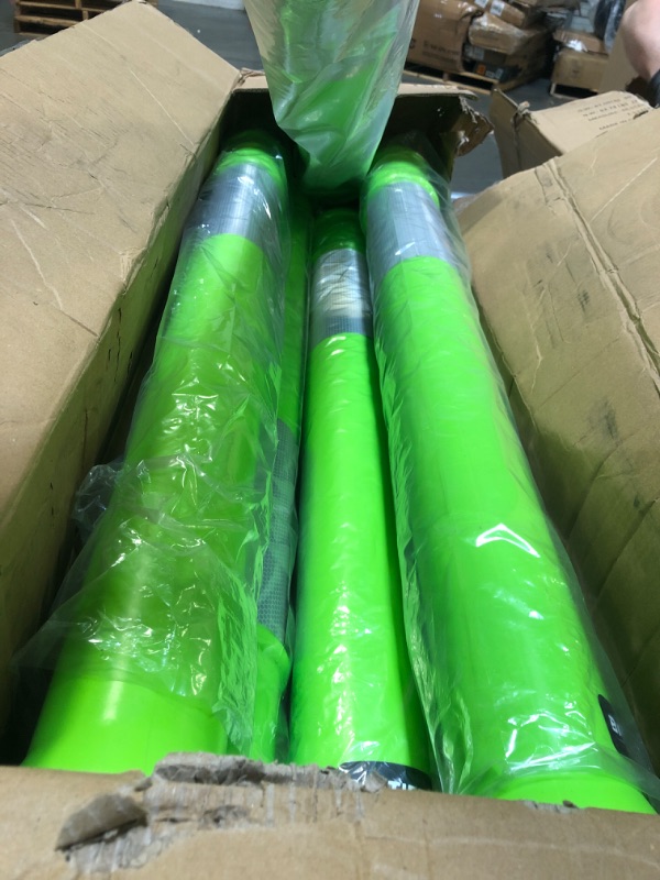 Photo 1 of ****BRAND NEW ITEM**** BATTIFE Delineator Post with Base 45 ", Lime Green Traffic Delineator Cones with Reflective Collar for Driving Practice, Construction Work (6 Pack)