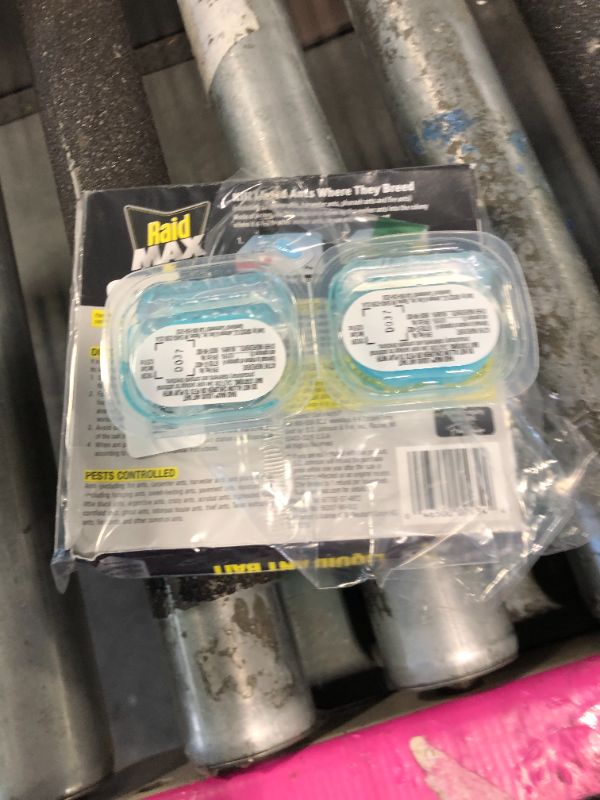 Photo 1 of ***ONLY 2 ***Raid Max Liquid Ant Bait; Kills Ants Where They Breed, for Indoor and Outdoor Use; 4 Bait Stations