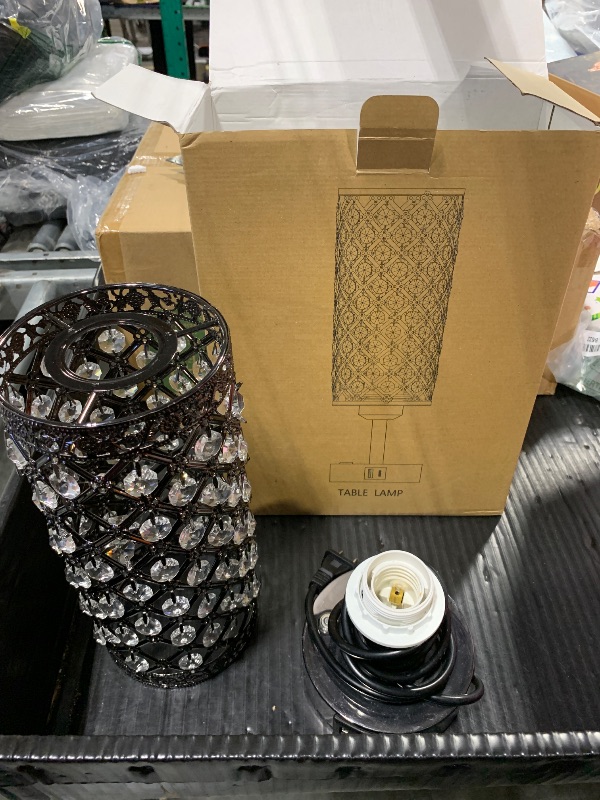 Photo 1 of ***only ONE pcs****Crystal Lamp Touch Control Set of 2, Sliver Crystal Table Lamps with USB C+A Ports & AC Outlet, 3-Way Dimmable Nightstand Touch Lamp, Modern Bedside Table Lamp for Bedroom(Bulbs Included)