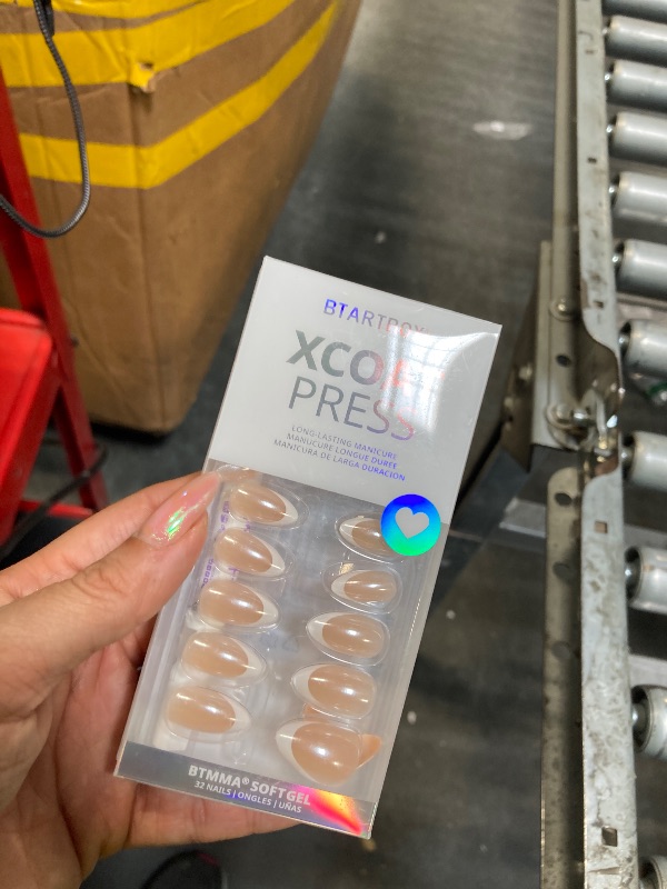 Photo 1 of ***missing pieces*** French Tip Press On Nails - BTArtbox White Almond Medium Reusable Stick On Nails in 15 Sizes - 30 Soft Gel Fake Nail Kit for Women Gift, Classic