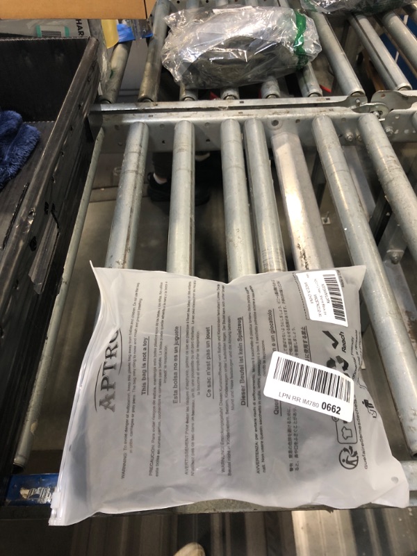 Photo 1 of ******NEEDS TO BE WASHEDDD***APTRO 2 in 1 Men's Swim Trunks 9" with Zipper Pockets Bathing Suit Built-in Board Shorts Swimwear Long Shorts Black 1X