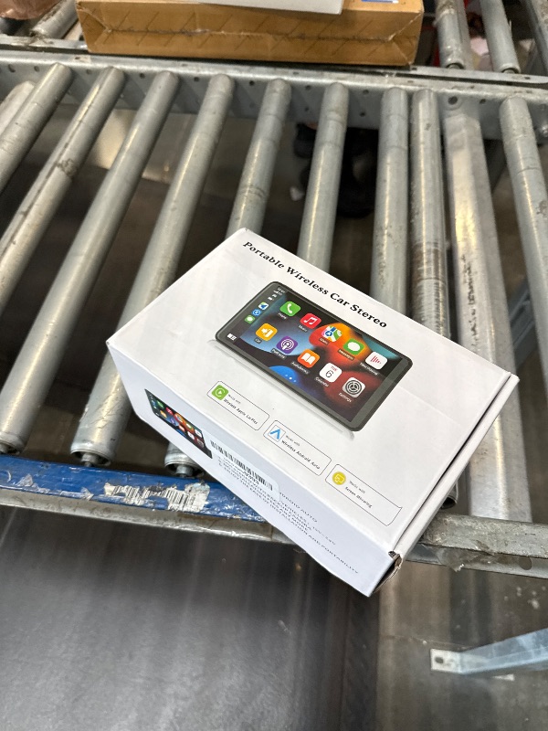 Photo 1 of ?Hieha? 2025 Wireless Portable Carplay and Android Auto, Carplay Screen for Car with Mirror Link/AUX/FM,7" Touchscreen Bluetooth 5.0, Marine Stereos for All Vehicles