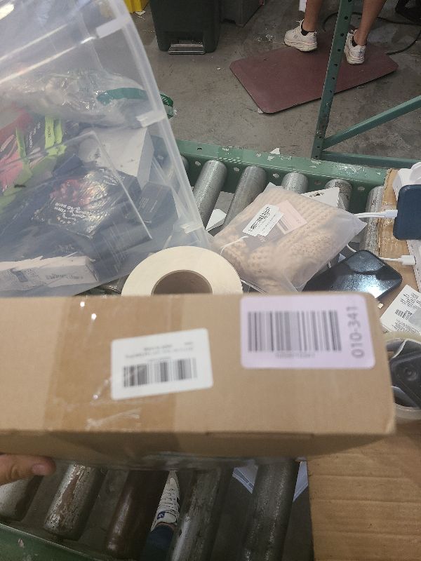 Photo 1 of 23PCS Full Set Interior Decoration Trim Kit for Jeep Wrangler JL JLU Gladiator JT 2018-2023 Steering Wheel Door Handle Air Conditioning Vent Cup Holder Reading Light Headlight Switch Gear Cover (Pink)