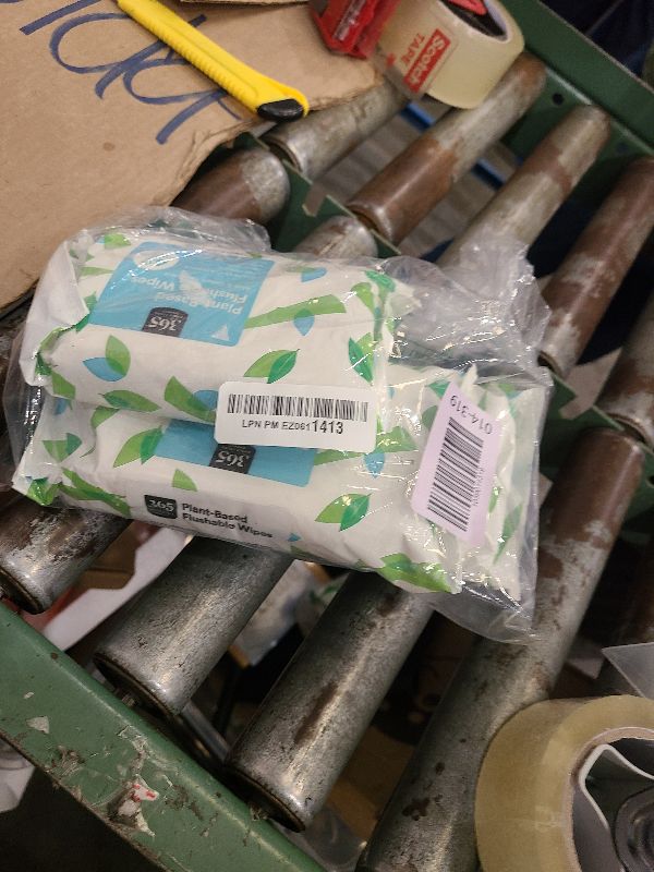 Photo 1 of 365 by Whole Foods Market, Plant-Based Flushable Wipes, Aloe & Green Tea Scent, 42 Count (Pack of 3)