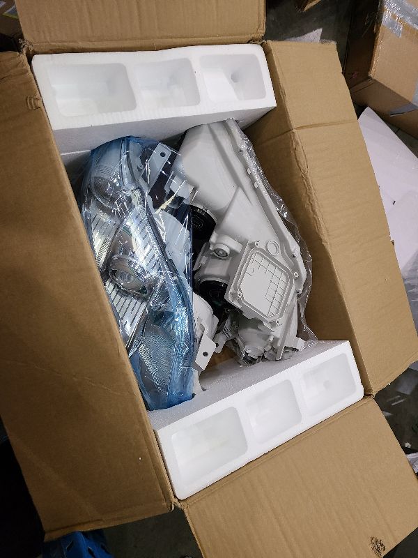 Photo 1 of 1 Pair Car Headlights Compatible With Toyota Corolla Fielider Axio Nze140 E141 Lens Automobile Headlamp 2006 To 2012(White-12-526)