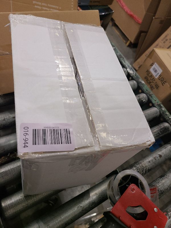 Photo 1 of **MSRP 44.99** Nervure 100 Pieces Clear and Gold Plastic Plates - 10.25inch Gold Dinner Plate - Heavyweight Clear Disposable Plates Ideal for Party & Wedding & Thanksgiving