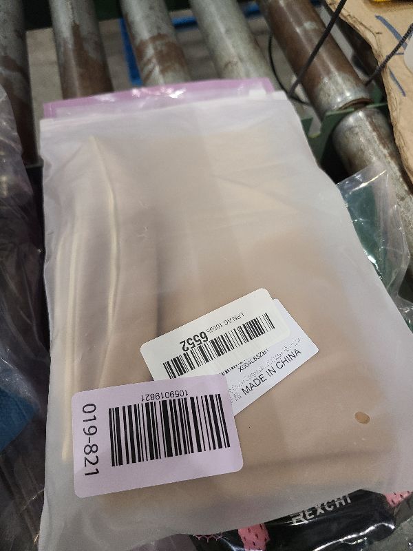 Photo 1 of 100% C opper Compression Copper Pillowcase for Beauty, Skin, Wrinkles, Fine Lines, and Hair Guaranteed Highest Copper Pillow Case