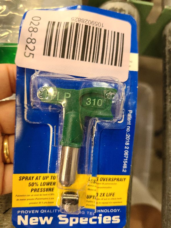 Photo 1 of 310 Fine Finish Low Pressure Airless Spray Tip, Pattern Size 6 in to 8 in, Thread Size 7/8 in for Airless Paint Spray Guns Green (Green)