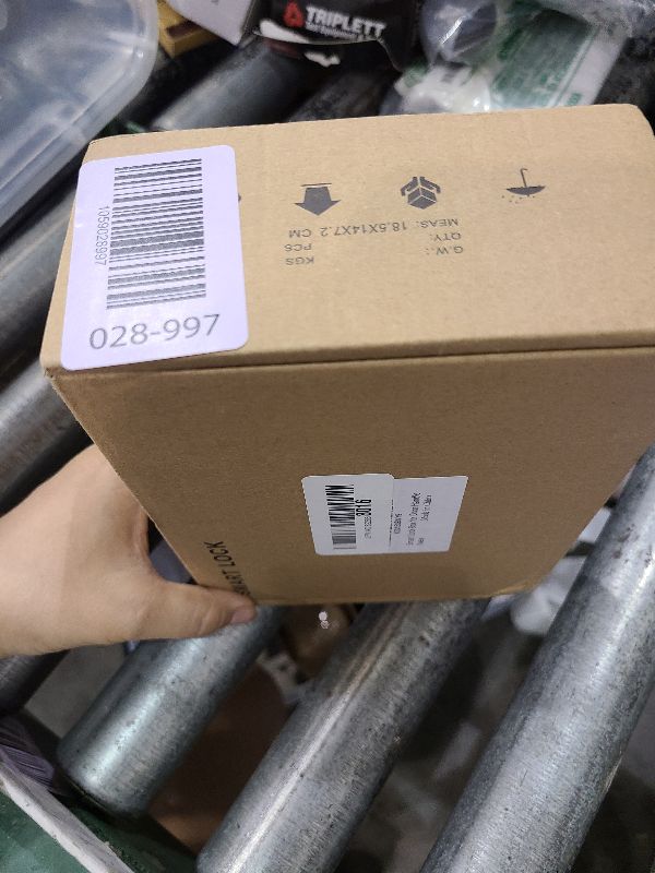 Photo 1 of [New] Smart Lock Box,CATCHFACE Wireless Smart Key Lockbox Electronic LockBox Key Lock Box App Control,Share eKey,Wall Mount & Door Handle,Home/Office/Warehouse/Realtor