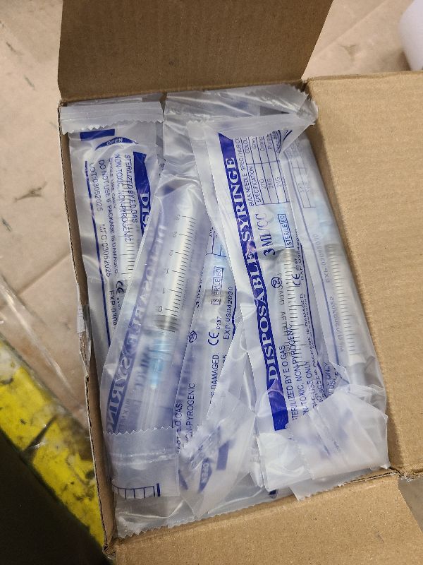 Photo 1 of 100 Pack Disposable 3ml/cc Lab Syringes with 23Ga 1 Inch Needle Luer Lock, Individually Sealed Packed
