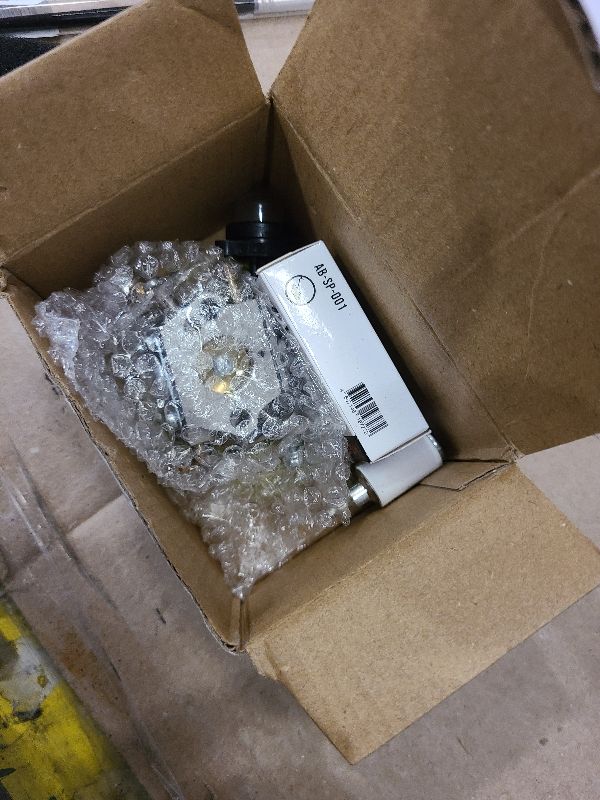 Photo 1 of 1950 2050 2150 Carburetor Fits for Poulan Chainsaw Parts 1900 2055 2175 2350 2375 2450 2550 262 Wild Thing Chainsaw Re 545081885 530069703 for Walbro W-20 WT-624 WT 89 891 WT-324 Zama C1U-W8 C1U-W14