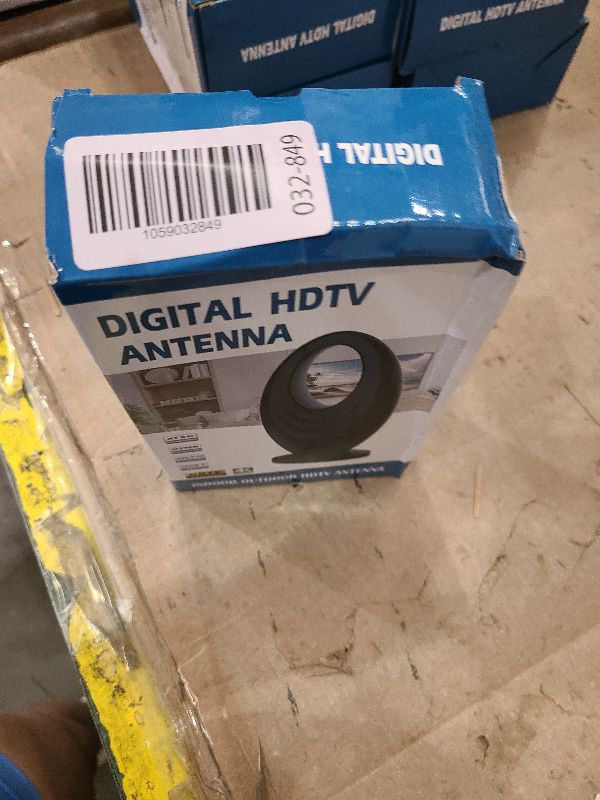 Photo 1 of 2025 TV Antenna for Smart TV and Old TV, 2800+ Miles Range HD Digital TV Antenna Indoor with 360° Signal Strongest Booster, Supports Local Channels 1080P 4K Reception for Home, RV, Camping (34ft)