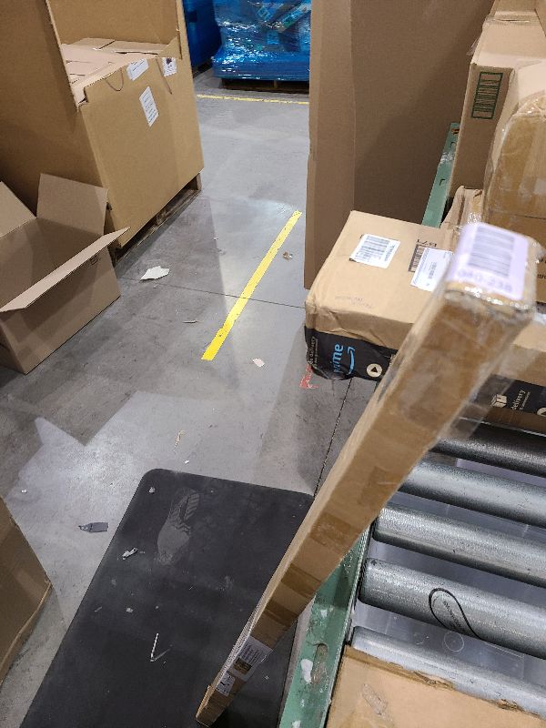 Photo 1 of 2-Pack 5FT U-Shaped Metal Fence Posts (H: 56.7?), No-Dig Hard Surface Mount for Privacy Fences, Garden, AC Units, Pool Equipment, and Trash Can Enclosures Matte Black