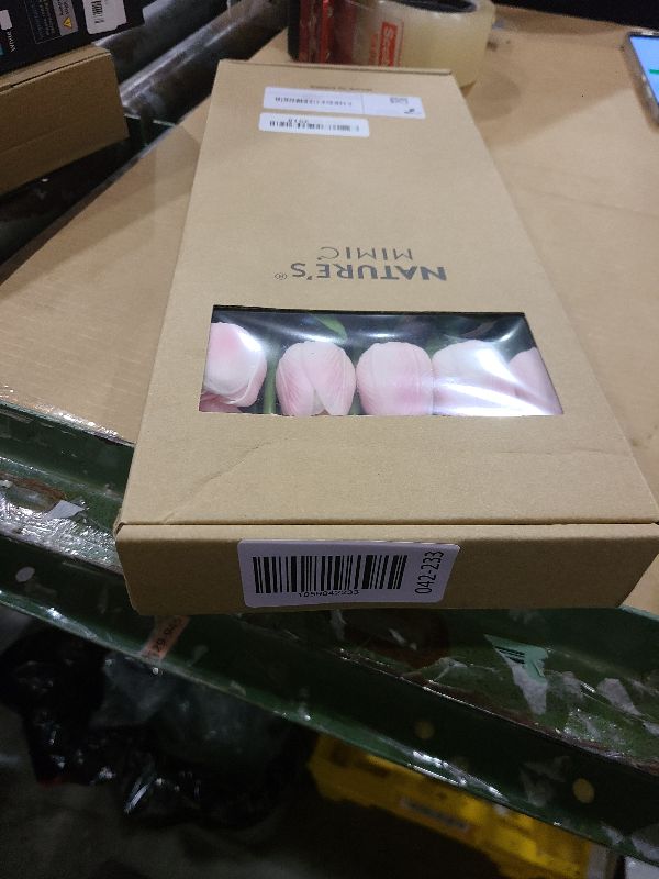 Photo 1 of 20pcs White Faux Tulips Flowers Fake Flowers Bouquets 13.5" Mother's Day Easter Valentine’S Day Gifts in Home Kitchen Wedding Dining Table Decorations Aesthetic No Odor