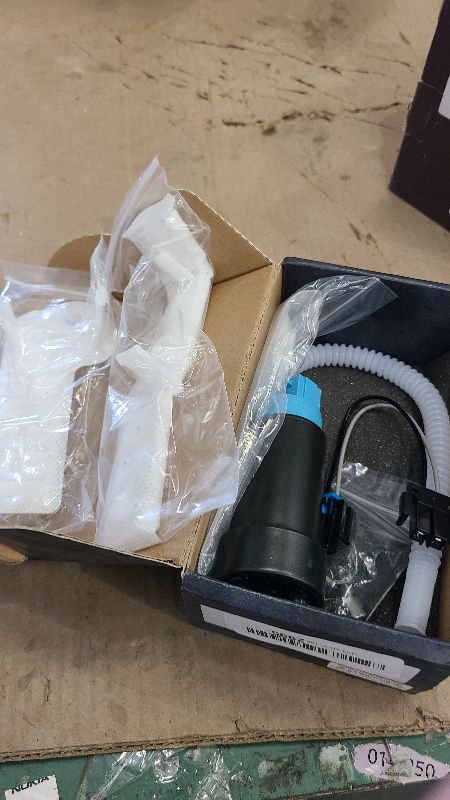 Photo 1 of "QFS OEM In-Tank Fuel Pump Replacement for Harley Davidson Softail Breakout Springer Low Rider Street Bob Glide Switchback Dyna Fat Boy Heritage Night Train Rocker Rod V-Rod, 2004-2017"