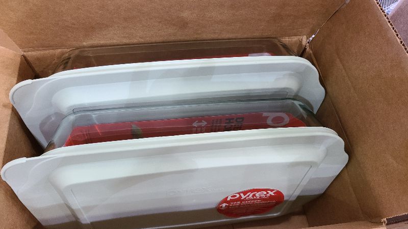 Photo 1 of -PYREX DEEP 9"X13"BKR W/LID, sage 2 pack