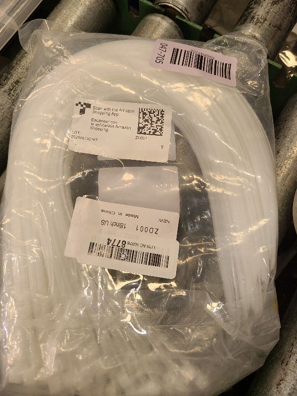 Photo 1 of 200PCS Cable Zip Ties Heavy Duty 18 Inch Strong Large Cable Wire Ties - Industrial Durable Strong Wire ties for binding fences, Awnings Tying branches Bundling of crops Fixed water pipes