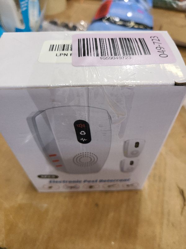Photo 1 of 2025 Upgraded Ultrasonic Pest Repellent Indoor Insect Repeller, Pest Control, Repellent Roach, Mouse, Bugs, Mosquito, Mice, Spider, Ant, Rodent Repellent Ultrasonic Plug in, 3 Mode Switching, 5 Packs