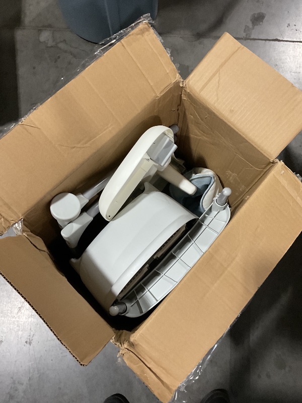 Photo 1 of (UNTESTED) GRACO High Chair, Ultra Slim, Fast-Folding, Multiple Recline Positions, Comfortable Feeding