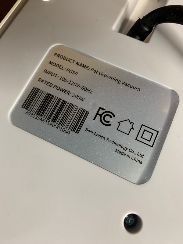 Photo 1 of (used) Dog Grooming Vacuum, Pet Grooming Kit with Dog Clippers, 2.5L Dust Cup 11000Pa Dogs Vacuum for Shedding Grooming