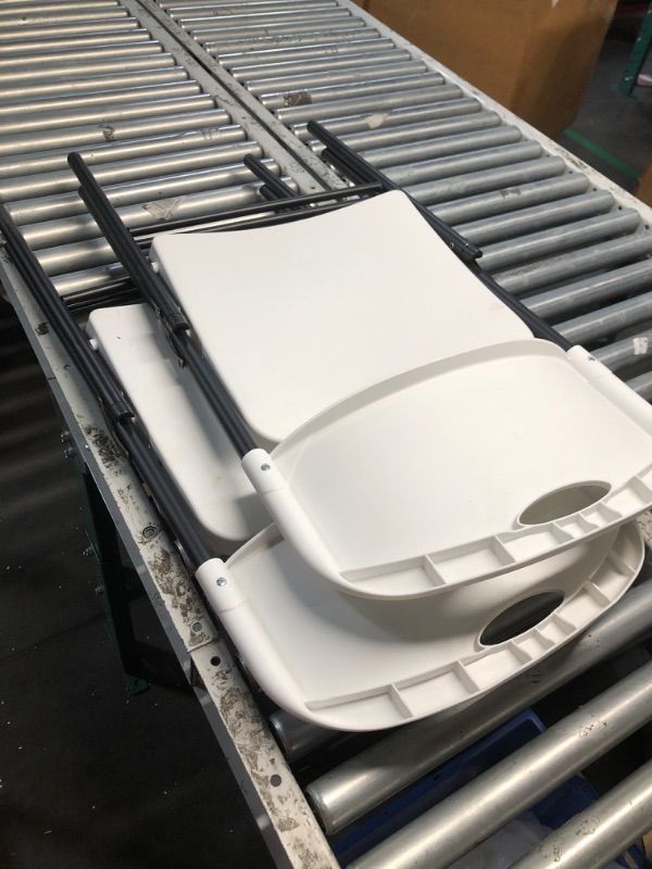 Photo 1 of (USED/FAIR) Amazon Basics Folding Plastic Chair (2pack)