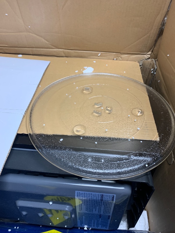 Photo 1 of (used)(please see all images) GE GCST10A1WSS 4-in-1 Microwave Oven, 1,050 Watts Air Fryer, Broiler & Convection Mode, Child-Lock Technology