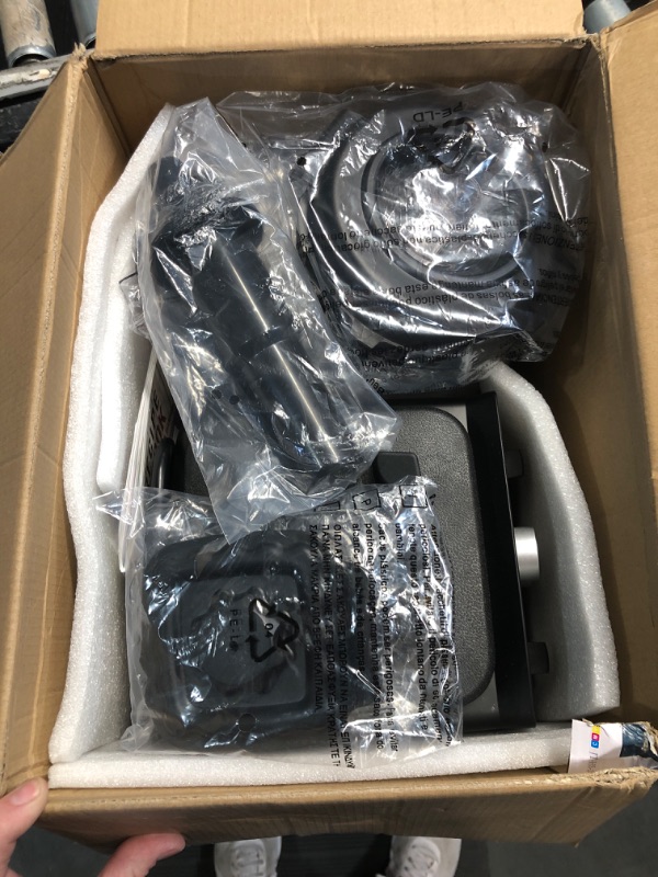 Photo 1 of (item sold for parts only) Aeitto Blenders for Kitchen with 1800W Motor, 68Oz. Large Capacity, 2-in-1 Blender & Grinder Combo, BPA-Free Countertop 