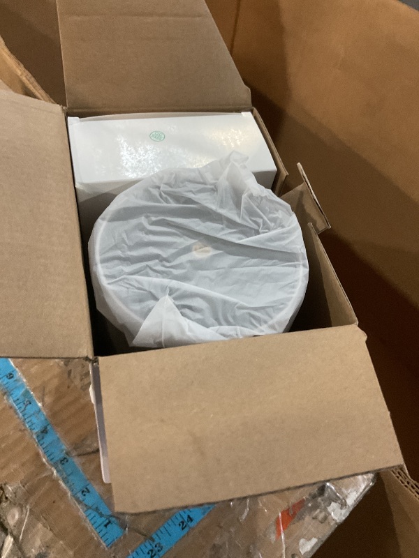 Photo 1 of [2025 New] HY300PRO+ Smart 4K Projector WiFi Bluetooth, Salange Mini Projector Android 11.0, Short Throw Projector 1080P HD, 180° Adjustable, Auto Keystone Correction, Outdoor Movie Projector Portable