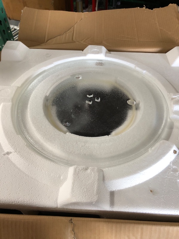 Photo 1 of (UNTESTED) Toshiba ML-EM62P(SS) Large Countertop Microwave with Smart Sensor, 6 Menus, Auto Defrost, ECO Mode, Mute Option & 16.5" Position Memory Turntable, 2.2 Cu Ft, 1200W, Stainless Steel