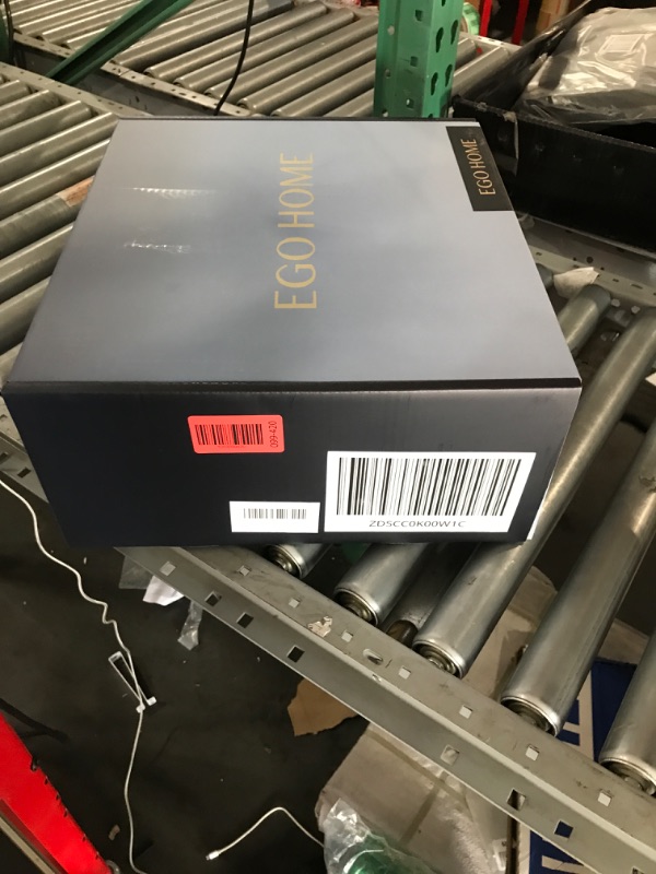 Photo 1 of (see all images) EGOHOME Cooling Comforter King Size,Double-Sided Cooling Blanket & Silk Smooth Bedding Comforter - 90" x 106"