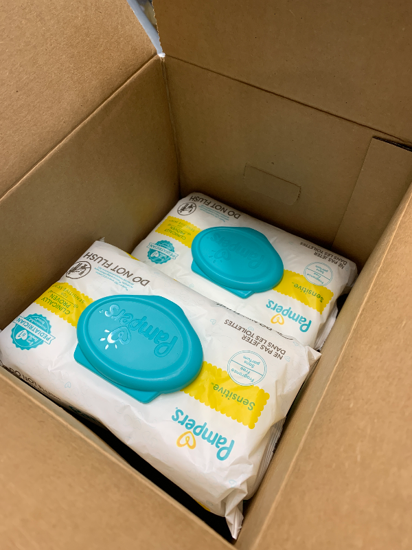 Photo 1 of (incomplete box)(missing 3) Pampers Aqua Pure Baby Wipes, 99% Water, Fragrance Free, 448 Baby Wipes Total (8X Flip-Top Packs) [Packaging May Vary]