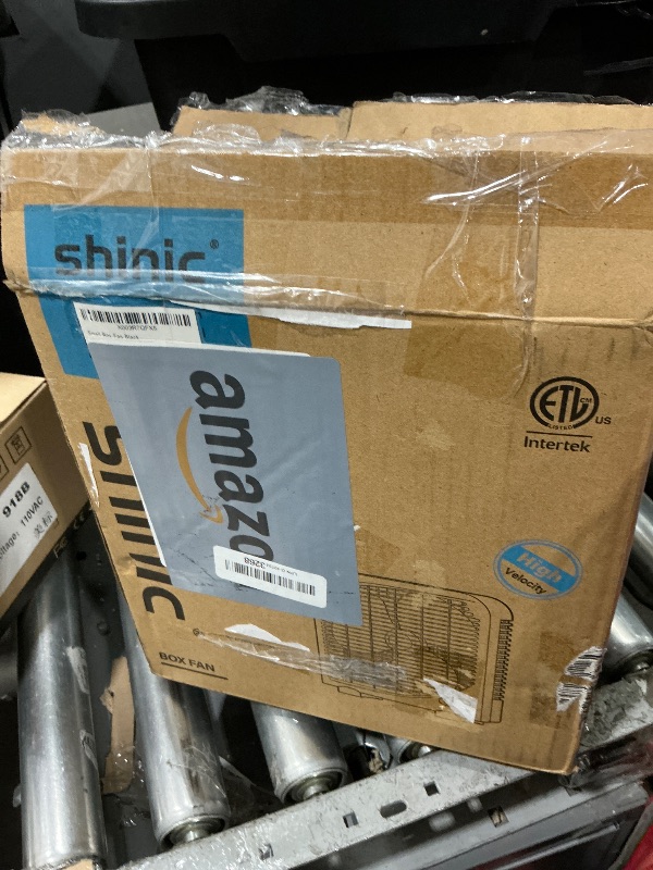 Photo 1 of **POSSIBLY FOR PARTS/SEE CLERK NOTES** shinic 10" Tabletop Box Fan for Bedroom, 2 Speeds, Quiet Table Fan with Strong Airflow, Energy Efficient Small Box Fan, Portable Kitchen Exhaust Fan for Bedroom Bathroom Office Dorm Workshop, Black