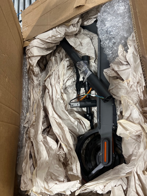 Photo 1 of **************FOR PARTS ONLY-missing charger and scooter is inoperable as it is stuck in an error code***************
Electric Scooter, 350W Motor, 21-23 Miles Long Range, 19 Mph Speed, 8.5" Portable Folding Commuting Scooter, Double Braking System, Max L