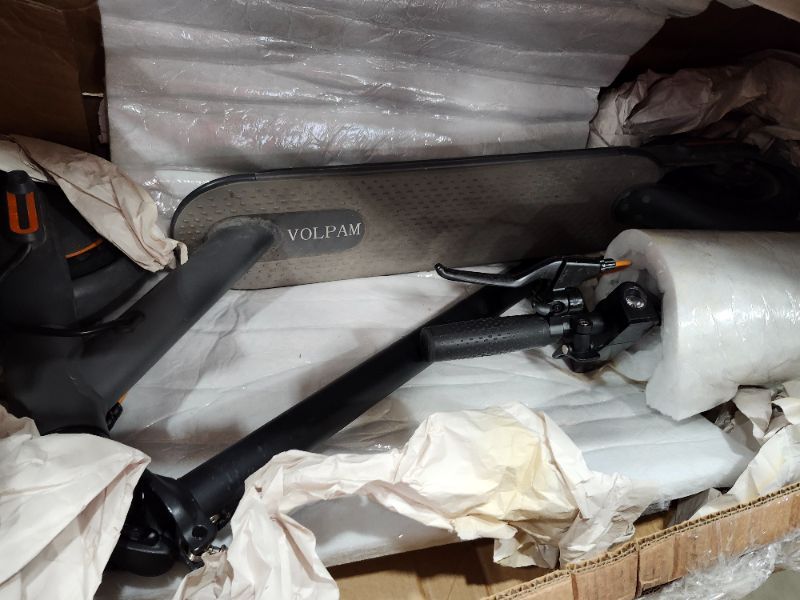 Photo 1 of **************FOR PARTS ONLY-missing charger and scooter is inoperable as it is stuck in an error code***************
Electric Scooter, 350W Motor, 21-23 Miles Long Range, 19 Mph Speed, 8.5" Portable Folding Commuting Scooter, Double Braking System, Max L