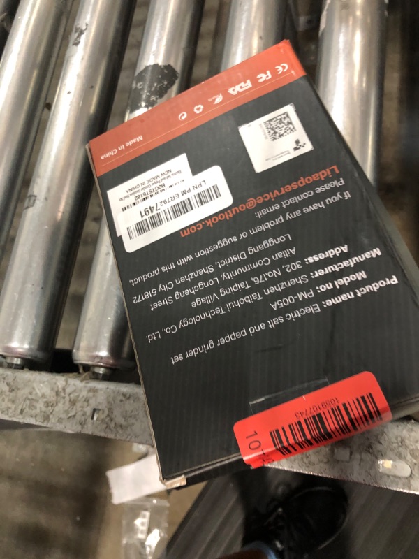 Photo 1 of 2Pack Electric Salt and Pepper Grinder Set USB Rechargeable with Warm LED Light, Adjustable Coarseness Lidaop Large Capacity Automatic Salt Pepper Mill Grinder for Kitchen, Sliver Set