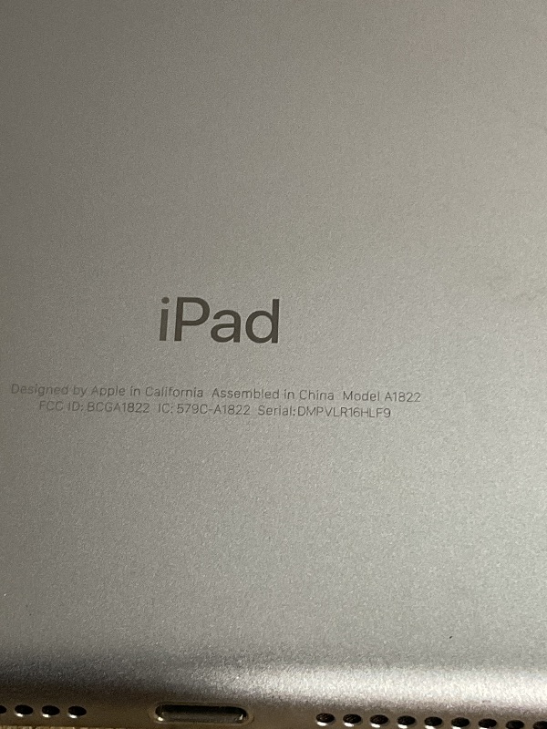 Photo 1 of *NON FUNCTIONAL SOLD AS IS* IPAD MODEL A1822