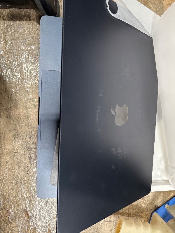 Photo 1 of * LOCKED * Apple 2025 MacBook Air 15-inch Laptop with M4 chip: Built for Apple Intelligence, 15.3-inch Liquid Retina Display, 24GB Unified Memory, 512GB SSD Storage, 12MP Center Stage Camera, Touch ID; Midnight