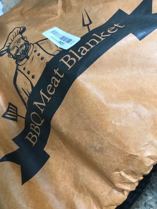 Photo 1 of (used/fair) BBQ Blanket for Resting Meat,Smoker Meat Resting Blanket, Reusable Smoker Grilling Meat Insulated Resting Bag with Wide Mouth for Large Brisket/Beef/Pork Shoulders/Turkeys (BBQ Blanket 21in)