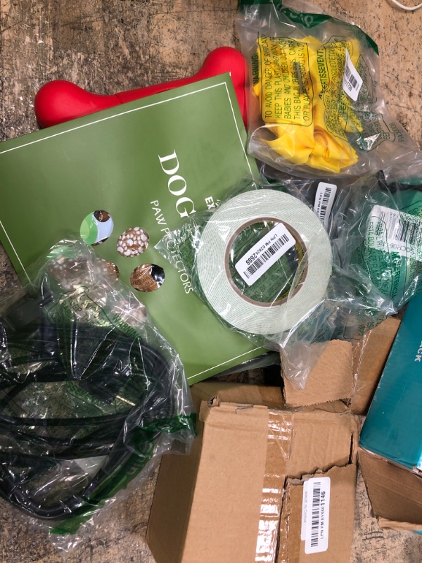 Photo 1 of *FINAL SALE 10 MISC HOUSEHOLD ITEMS 