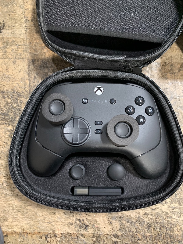 Photo 1 of ***Parts Only*** Razer Wolverine V3 Pro Wireless Gaming Controller: Licensed for Xbox Series X|S, Xbox One, Windows PC - 6 Remappable Buttons - Fast Triggers - Customizable Thumbsticks - Wired Tournament Mode - Black