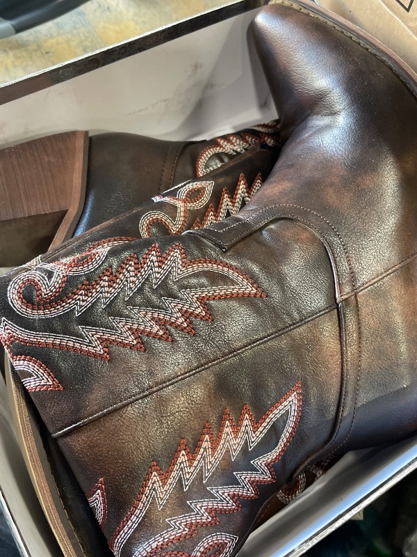 Photo 1 of **2 right boots** wetkiss Womens Chocolate Brown Tall Cowboy Boots Side Zipper Dark Brown Cowgirl Boots Knee High Woman Western Retro Vintage Embroidery Pointed Toe Chunky Heel Ladies Size 7
