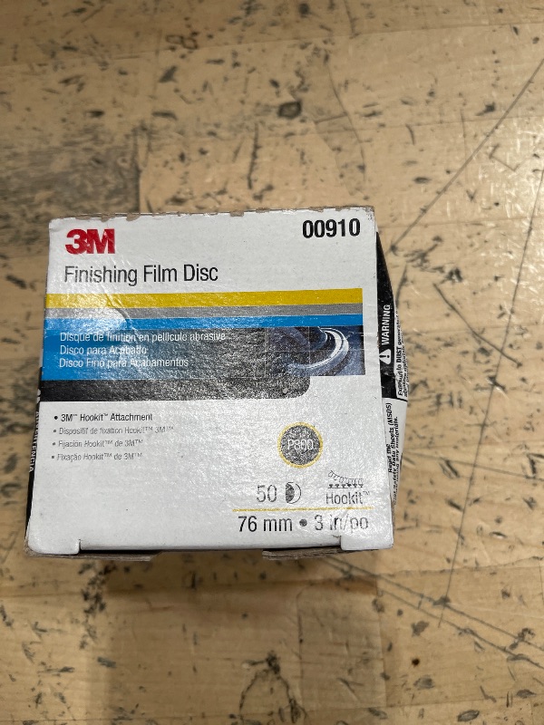 Photo 1 of 3M Hookit Finishing Film Abrasive Disc 260L, 00910, 3 in, P800, 50 discs per carton