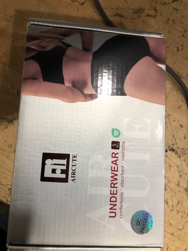 Photo 1 of *LARGE* AIRCUTE Washable Urine Absorbency Incontinence Underwear for Women Bladder Leak Proof Cotton Panties 60ML 5 Pack(5 Colors, Large)
