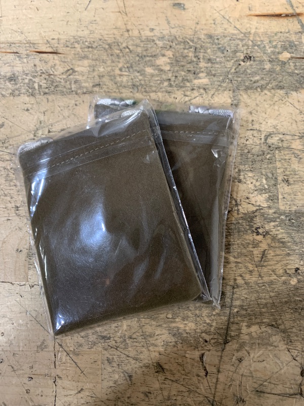 Photo 1 of 2 pouches of TzrNhm Blossom Best Nana Ever Keychain, Thoughtful Gift for Grandma, Granny, or New Nana, Mother’s Day Jewelry for Grandmother, Thank You Keyring for Gigi Mimi or Grandmom, Stainless Steel Design