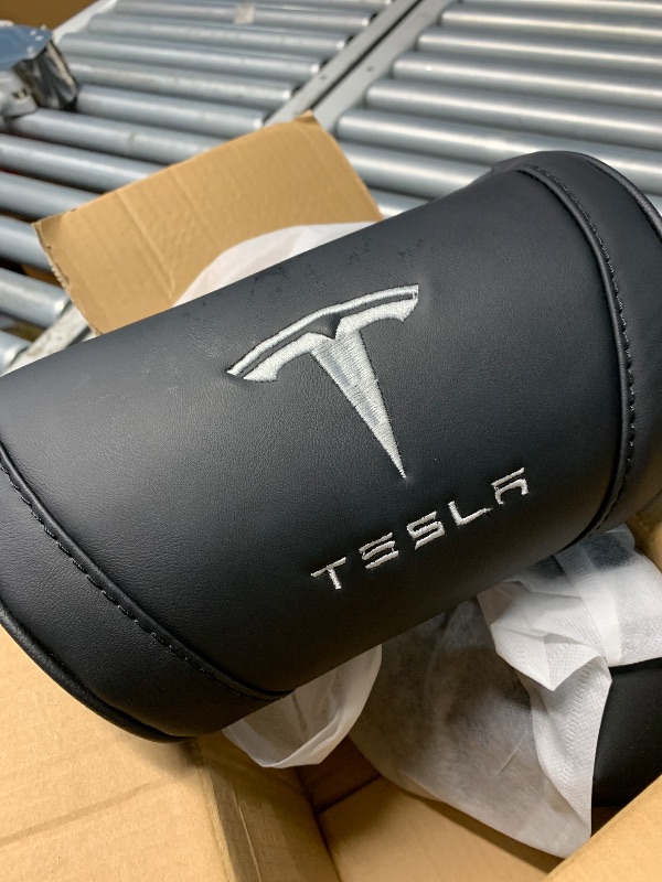 Photo 1 of (please see all images) TOPABYTE Car Neck Pillow for Tesla Model 3 Model Y Model S Model X Cybertruck and Most Cars, Memory Foam 