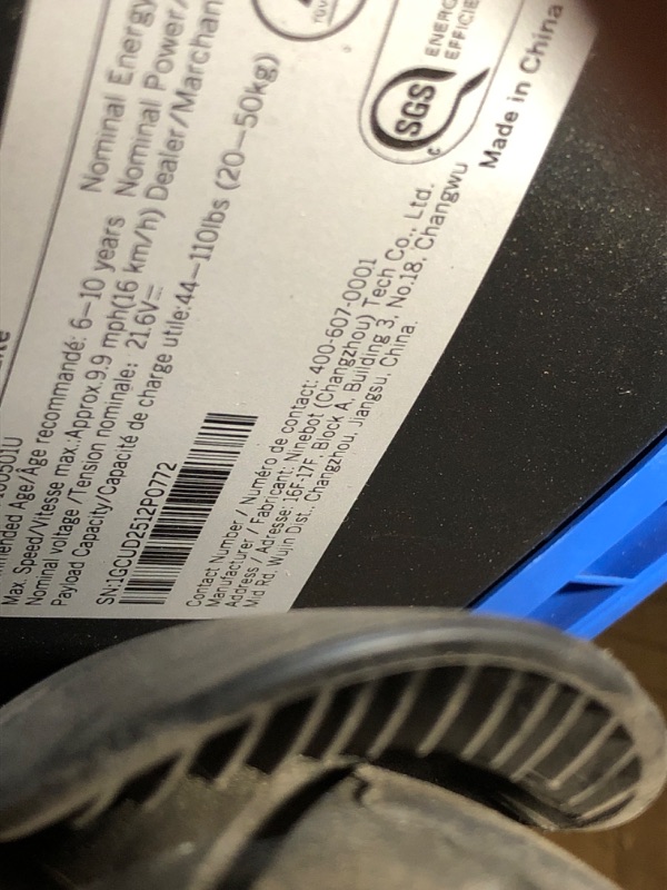 Photo 1 of (PARTS)  Segway Ninebot eKickScooter C2 Lite, w/8.7 mi Max Operating Range & 9.9 mph Max Speed, Electric Scooter for Kids Ages 6-10, Up to 70 min Run Time