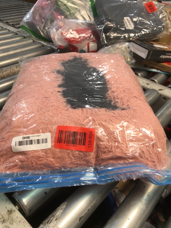 Photo 1 of (used/fair) Pink Dog Beds for Small Dogs 19 inches Anxiety and Calming Washable Fluffy Cute Puppy Beds Girl Fits up to 15 lbs